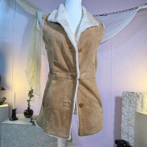Danier Genuine Sheepskin Shearling Vest Suede XS Fits Small